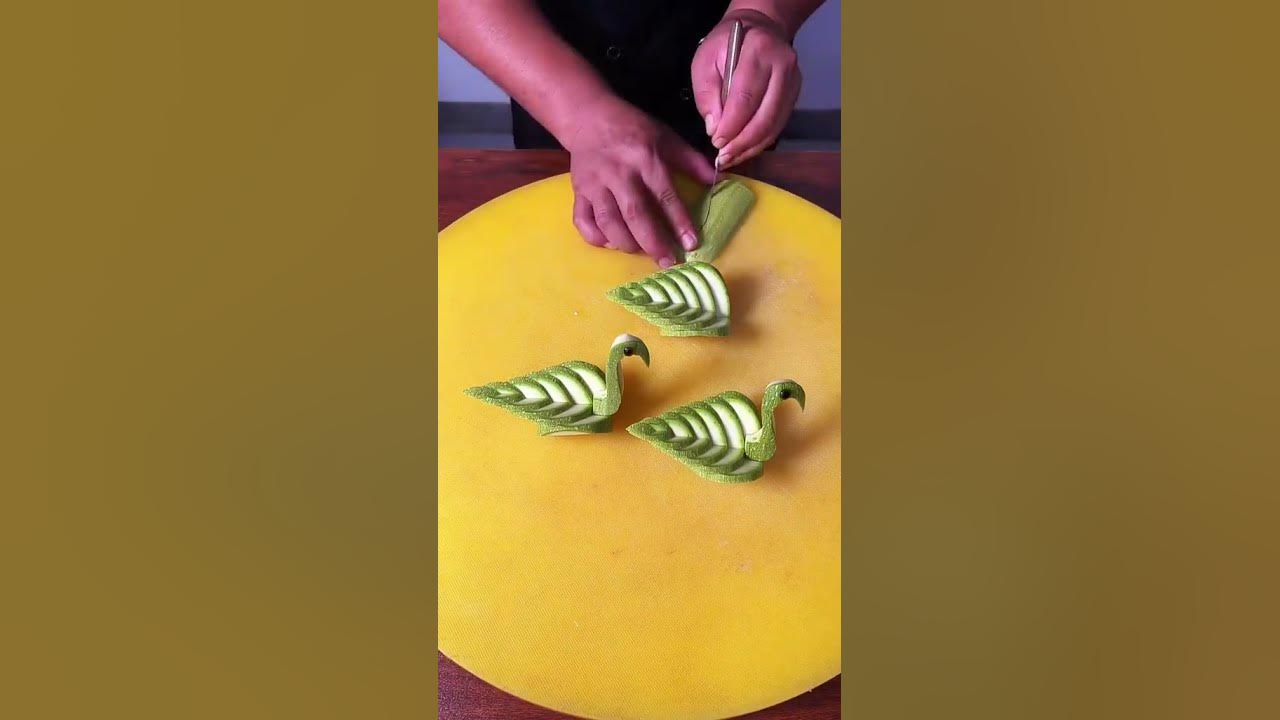 cara membuat angsa dari mentimun. subscribe ya #shorts #vegetables  #garnish #fruitcarving #viral