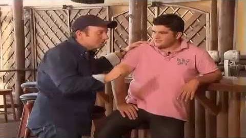 Ο Έ. Μποτρίνι στην παραλία του Βαρνάβα