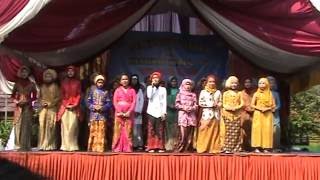 Download Lagu Lagu Guru Bak Pelita - Terharu - Student Song MP3