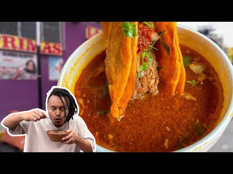 La MEJOR BIRRIA de CDMX está en MI BARRIO - Lalo Elizarrarás - YouTube