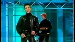 Depeche Mode - A Question Of Time (La Vie De Famille 06.02.1987) chords