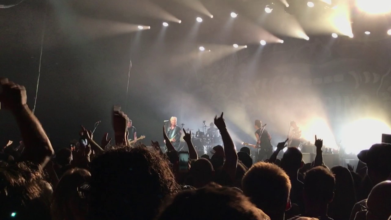 The Offspring live 7/13/2017 Winnipeg RBC - Gotta Get Away - YouTube
