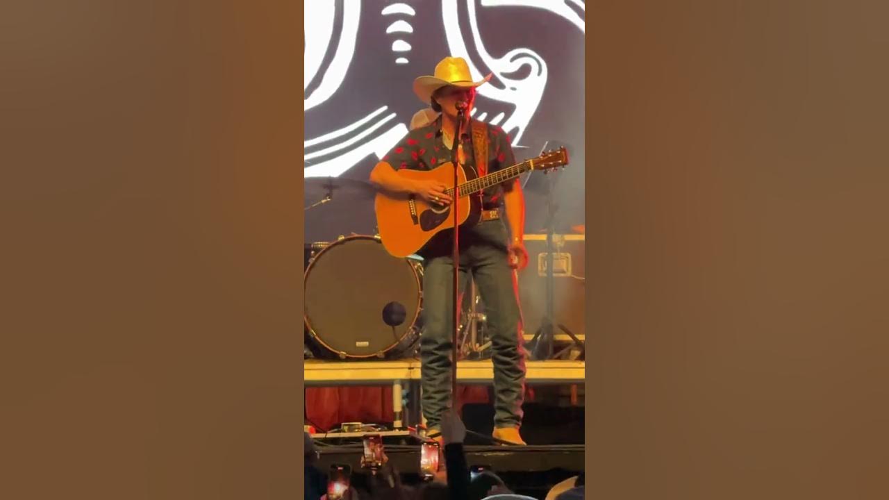 Braxton Keith - Gonna Come Back as a Country Song - Live Braxton Keith - Gonna Come Back as a Country Song - Live