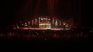 Download Lagu Mind Reader Dustin Lynch Moline IL 12-9-16