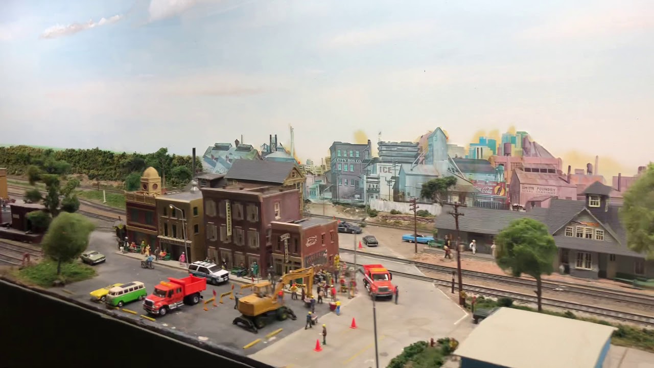 Part 8 of the Crescent Lines virtual layout tour. - YouTube