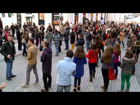 Flash Mob BBSO - 1 Decembrie 2012 [OFFICIAL VIDEO]