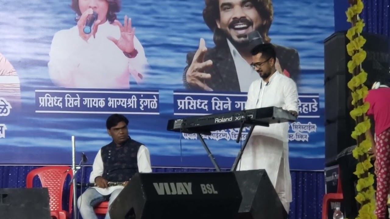 New Bhim geet| Bhim Motyacha har ga ||#trending Ajay Dehade| Malkapur show