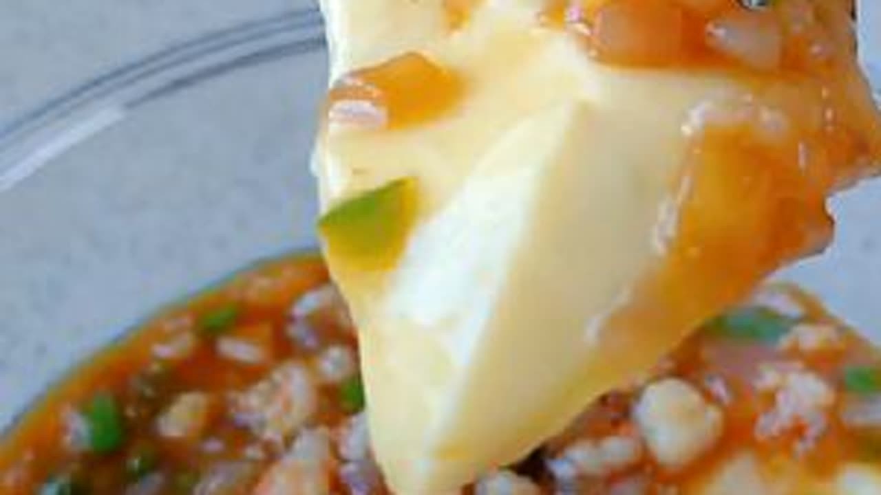 鸡蛋羹怎样做才细腻嫩滑又好吃？有几个小技巧哦！#鸡蛋羹 #好吃的技巧#今日美食分享