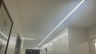 Transformez votre couloir avec la décoration moderne et élégante du profilé LED