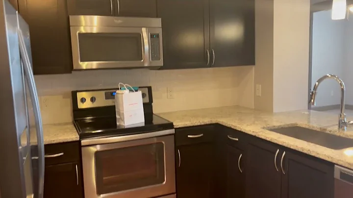 The Sutton Apartments 4112 | 2 Bed, 2 Bath | 1,105 sq. ft. | C2a