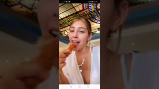 Primer live de Alexia García en TikTok