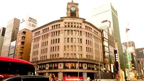 和光時計塔の時報【銀座4丁目交差点】GINZA TOKYO JAPAN
