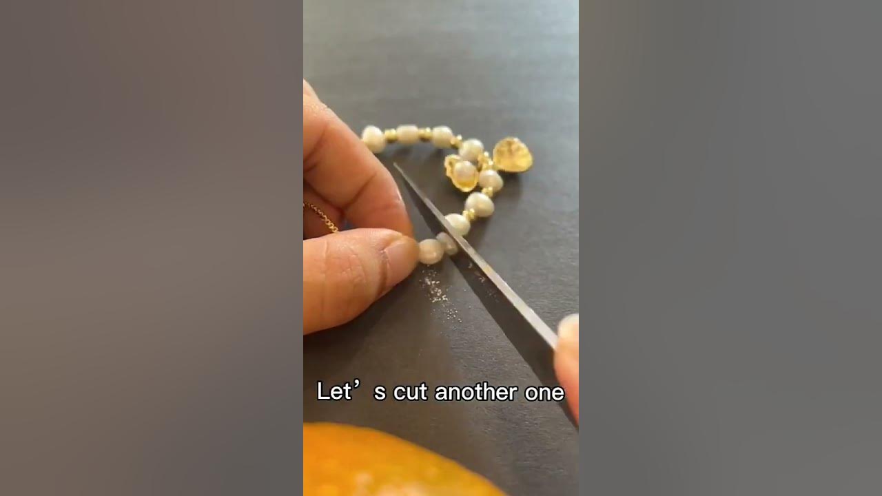 Do you know how to tell REAL vs FAKE pearls😊💖#pearl #realorfake #jewelry #diy #craft #pearljewelry