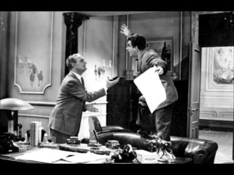 Μάνος Χατζιδάκις -