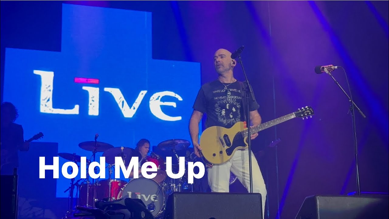 Live Hold Me Up Live in Auckland 04 April 2024 at The Trusts