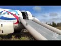 Самолет &quot;Уральских авиалиний&quot; аварийно сел в поле в Новосибирской области
