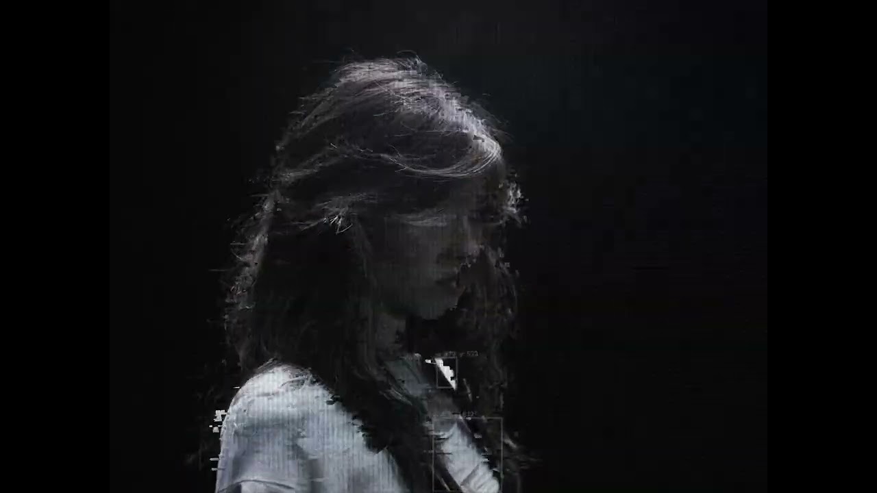 Guarda Ella Boh - BLURRY (visualizer video) su YouTube Guarda Ella Boh - BLURRY (visualizer video) su YouTube
