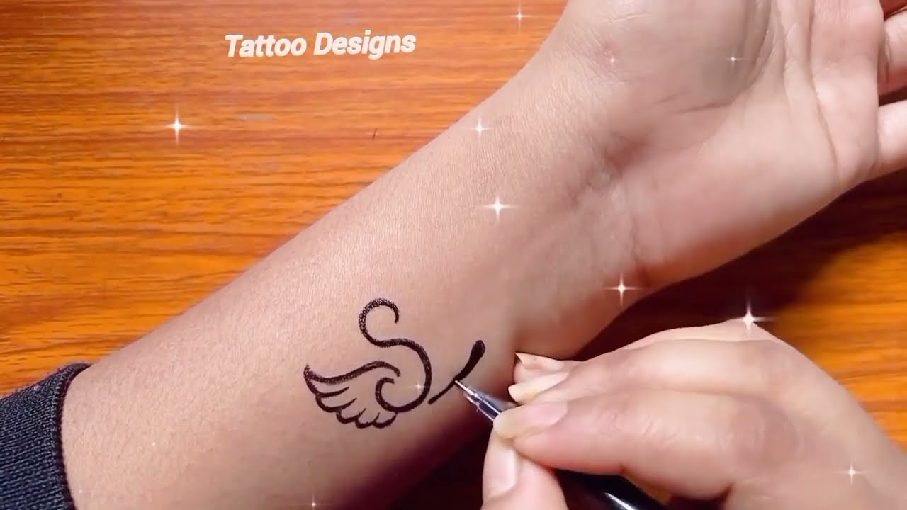 Amazon.com : Everjoy Bohemian-inspired Realistic Temporary Tattoos for  Women and Men - Waterproof, Long-lasting, and Meaningful Tattoo Designs  including Butterfly, Moon, Sun, Love, Letters and Words : Beauty & Personal  Care