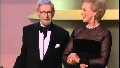 Julie Andrews presents an Honorary Oscar to Ernest...