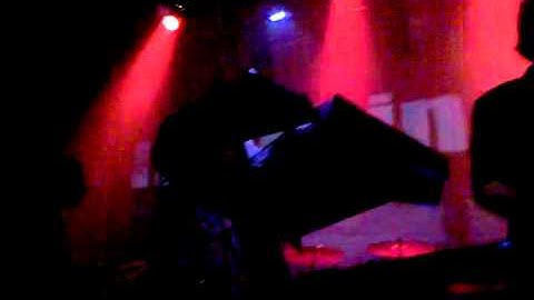 mind.in.a.box - 8 bits, live@Dekompresja, 13.10.10