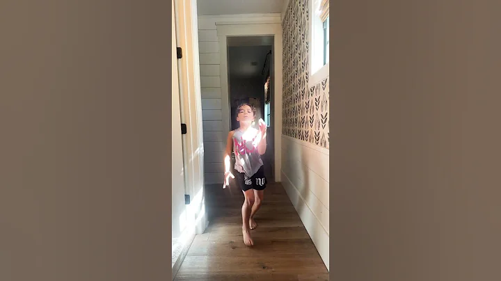 Walk Strut Pose! #brody #shorts #bossbabybrody