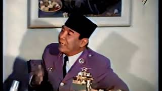 Presiden Soekarno menjelaskan tentang demokrasi terpimpin