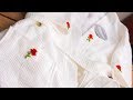 Rosas bordadas a mano en una bata de baño: Bordado en cintas o listón