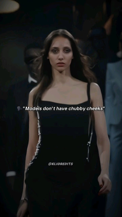 'Models don't have chubby cheeks'🤔 #shorts #viral #fashion #model #trending #edit #runway #gigihadid