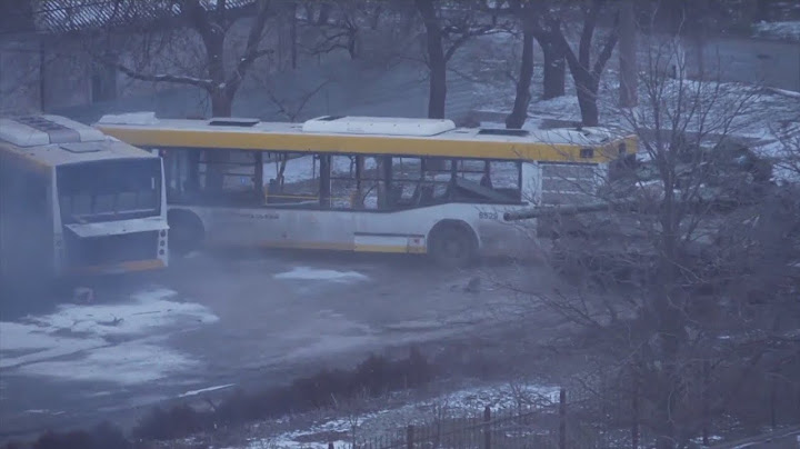Russian airstrike hits base in western Ukraine, kills 35