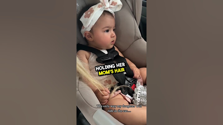 This baby only stops crying if, she's holding her mom's hair 😭