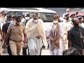 Amitabh Bachchan with Daughter arrives to see Lata Mangeshkar at her House ‘PrabhuKunj