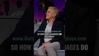 Brad Pitt on Christoph Waltz speaking FOUR languages Resimi