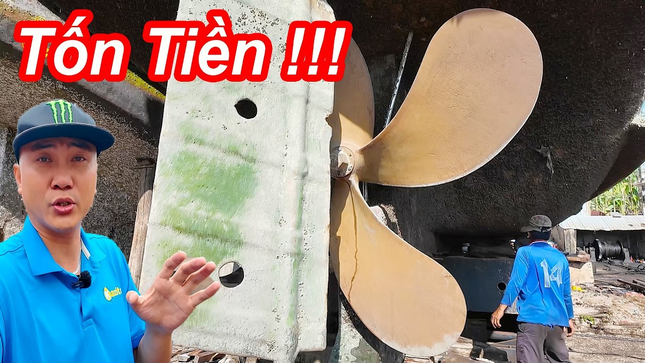 Tàu Đánh Cá Lên Ụ Kiểm Tra Chủ Bay Mất Khoảng 100 Triệu