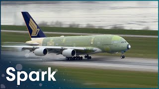 How Airlines Cater To The Super Wealthy [4K] | The World’s Most Luxurious Airline | Spark