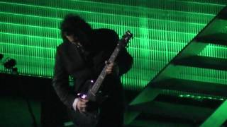 2010.01.24 Three Days Grace - Bitter Taste (Live in Rockford, IL)