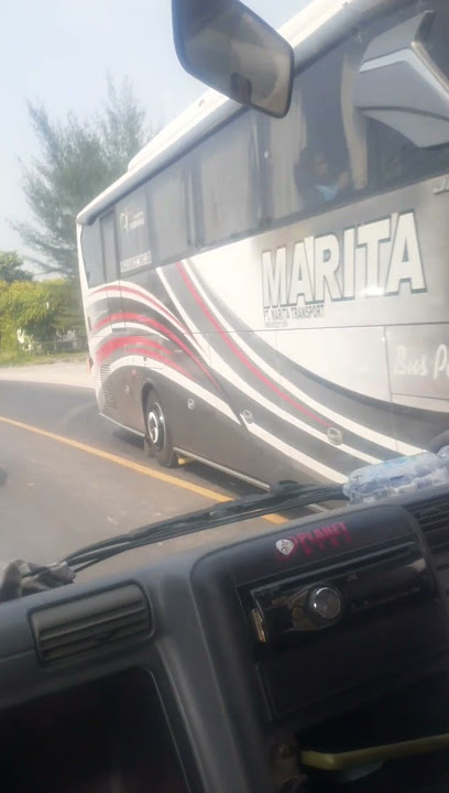 Versi Bus Marita menyapa lewat basuri⁉️#basuri #bustelolet #telolet