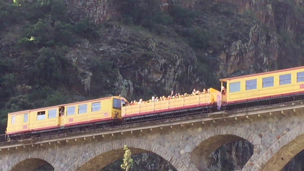 Train Jaune Pont Sejourne Avec Balades Dici à Leucate