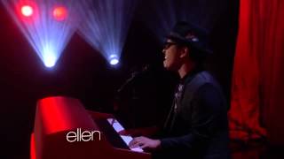 Bruno Mars- When I Was Your Man live Best Version Ever!!