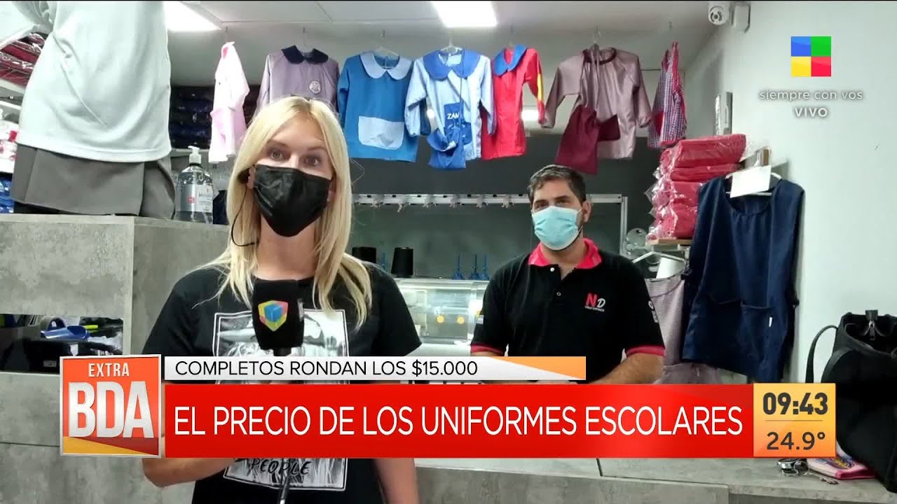 más de $150 en la compra de uniformes y útiles escolares