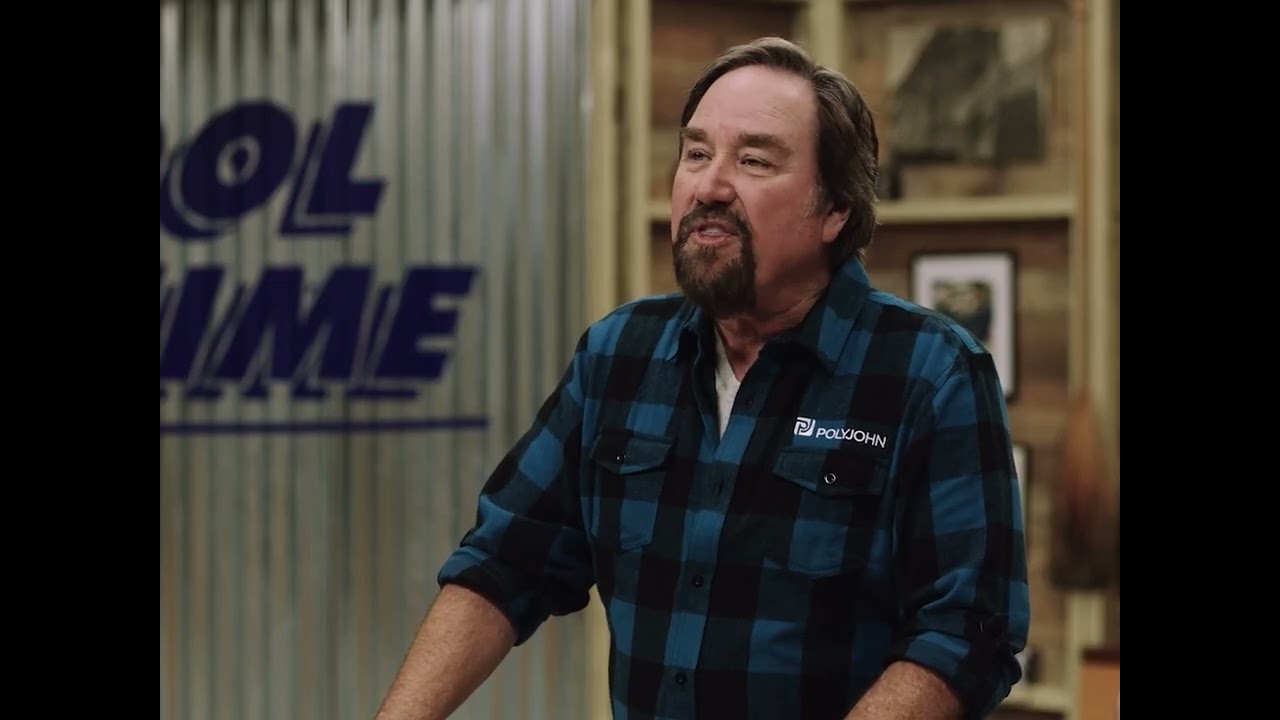 PolyJohn Stool Time VIP Toilet Trailer