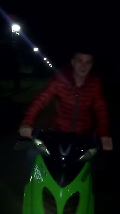 30 sekonta Andi balla me motorr