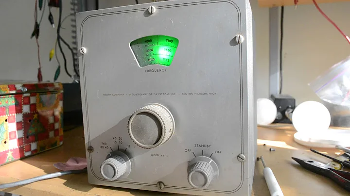 Demonstration of the Heathkit VF 1 VFO