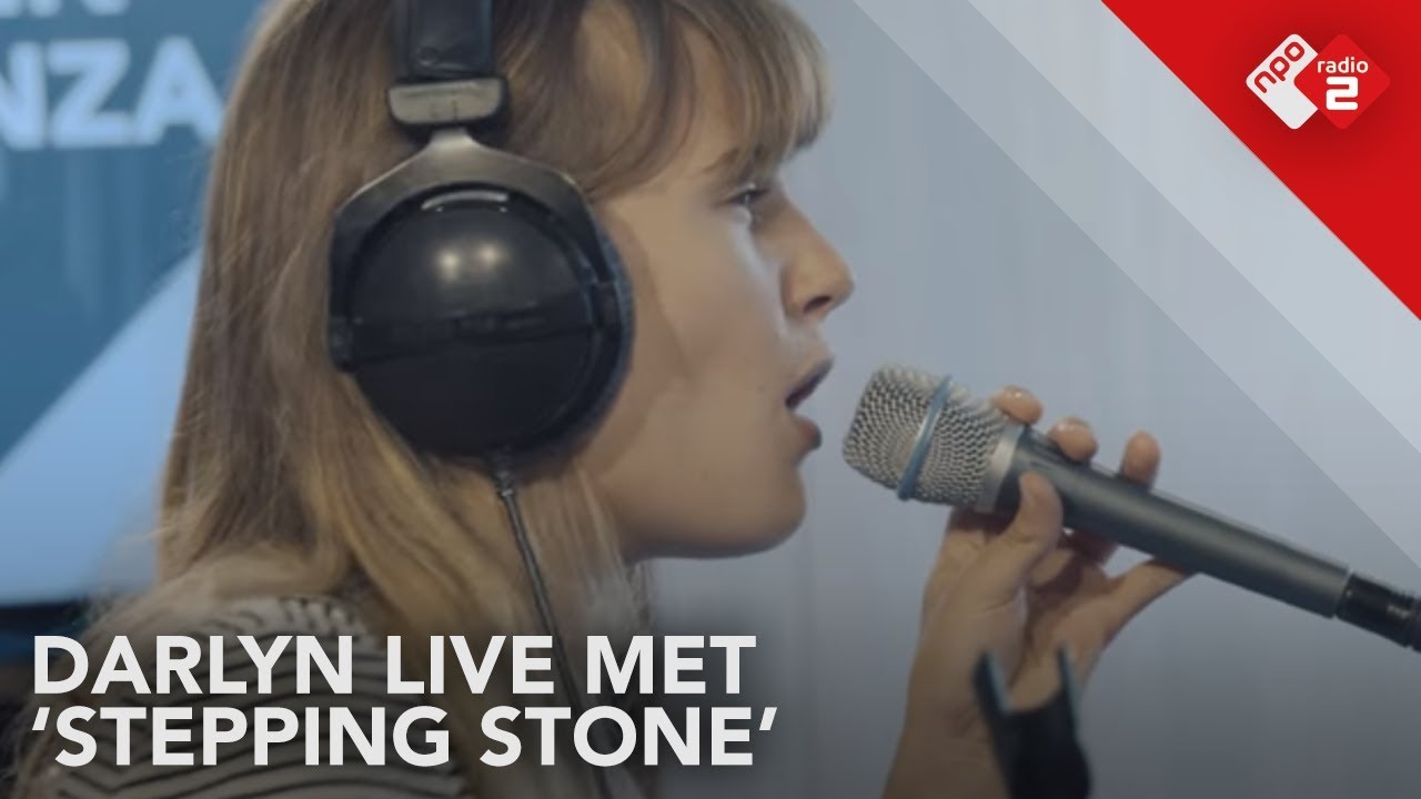 Darlyn - 'Stepping Stone' Live @ Stenders Platenbonanza | NPO Radio 2