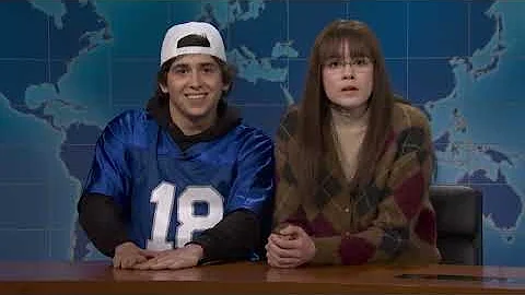 Weekend Update: The Couple You Can't Believe Are Together - SNL