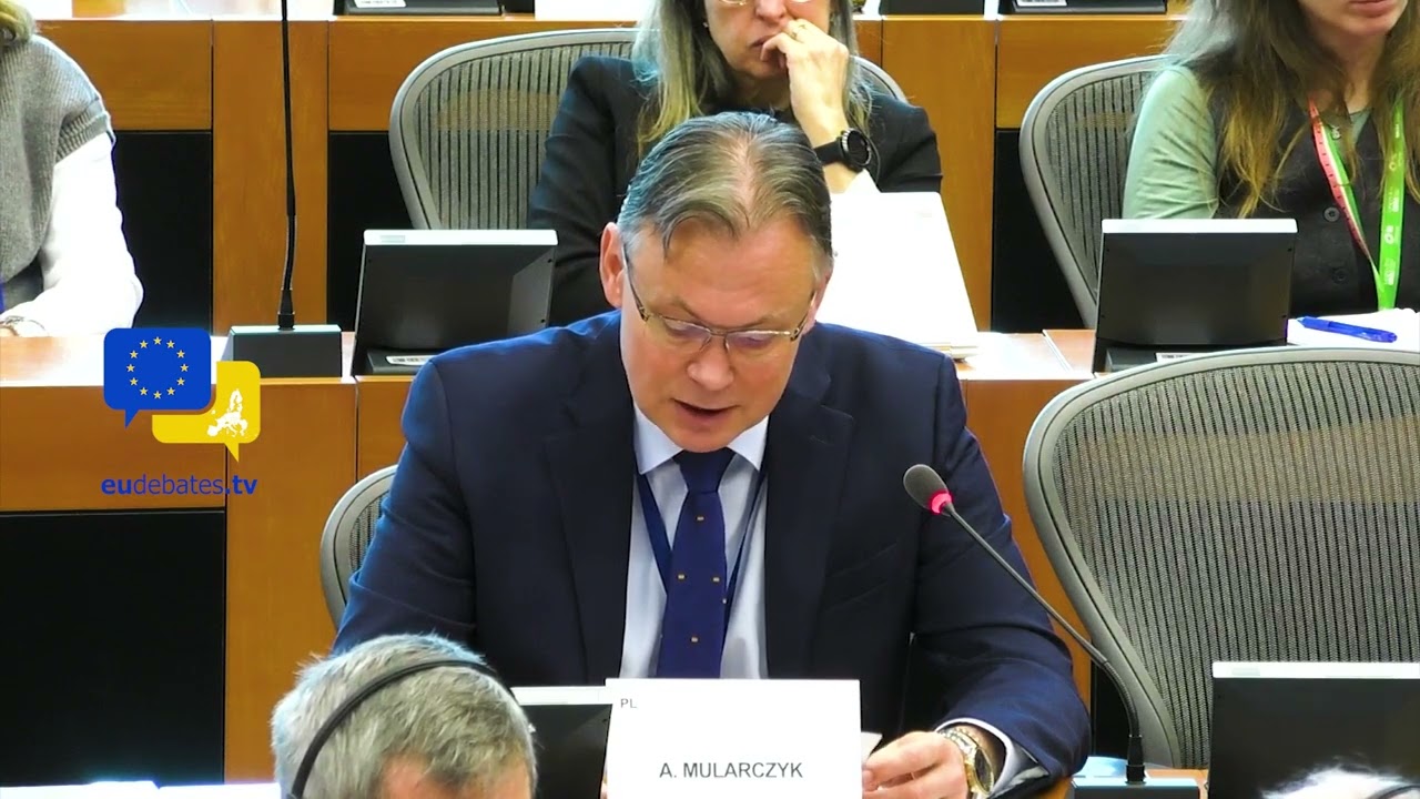 Европа колеблется, пока Украина горит! Муларчик бросает вызов бездействию ЕС в отношении России.