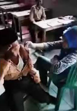 Story WA Lucu - Takut disuntik