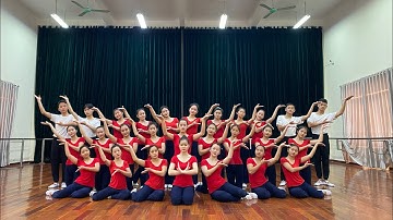 Múa Dân Gian Dân Tộc Kinh-Thi học kì 1 Lớp TC 1A