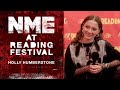 Capture de la vidéo Holly Humberstone On Leeds Festival Memories, Writing With The 1975'S Matty Healy & Her Debut Album