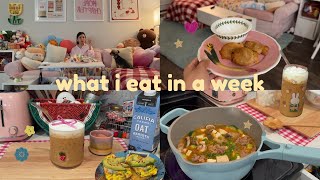 What I Eat In A Week Living Alone (life Updates... Phd Drop Out??? Engaged?!  Moving Vlog!)