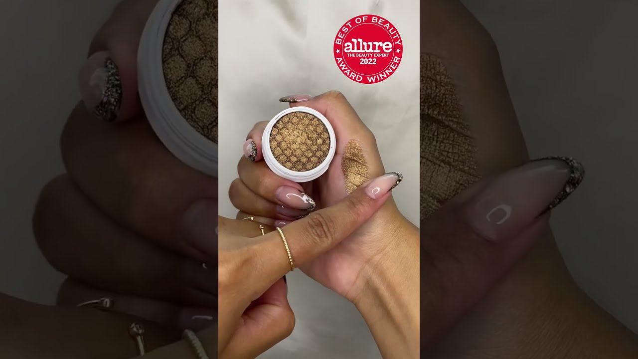 2022 Allure Best Of Beauty Winner Super Shock Shadow